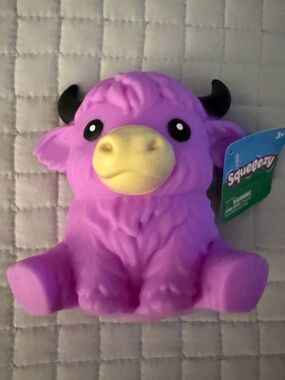 NWT Sunny Days Squeeezy Purple Highland Cow Squishy Sensory Fidget Toy
